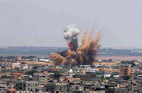 以色列连续轰炸加沙地带哈马斯军事目标