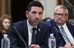 岗位空缺16个月 特朗普宣布将任命新任国土安全部长 岗位空缺16个月 特朗普宣布将任命新任国土安全部长