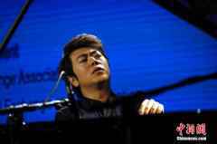  这个中国人的故事将被好莱坞搬上银幕，为什么是他？