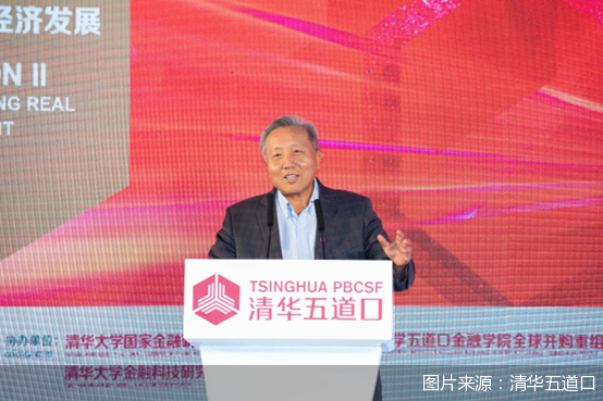 专访｜吴晓求：工农中建估值低于95%以上全球市场类似金融机构